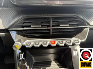 Peugeot 208 2020 - 1.2 PureTech Blue Lease Allure obrazek 17