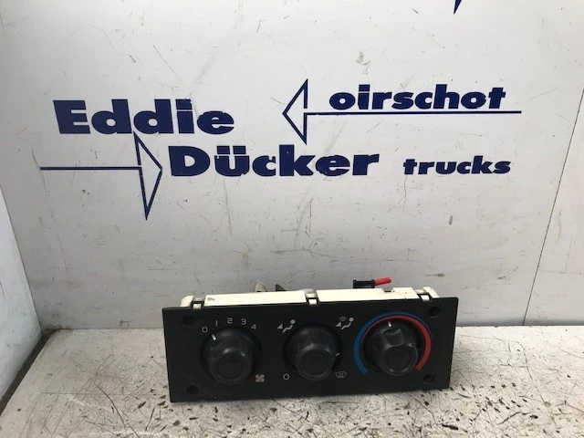 DAF - 1454146-1935426 BEDIENING KACHEL CF/XF afbeelding 1