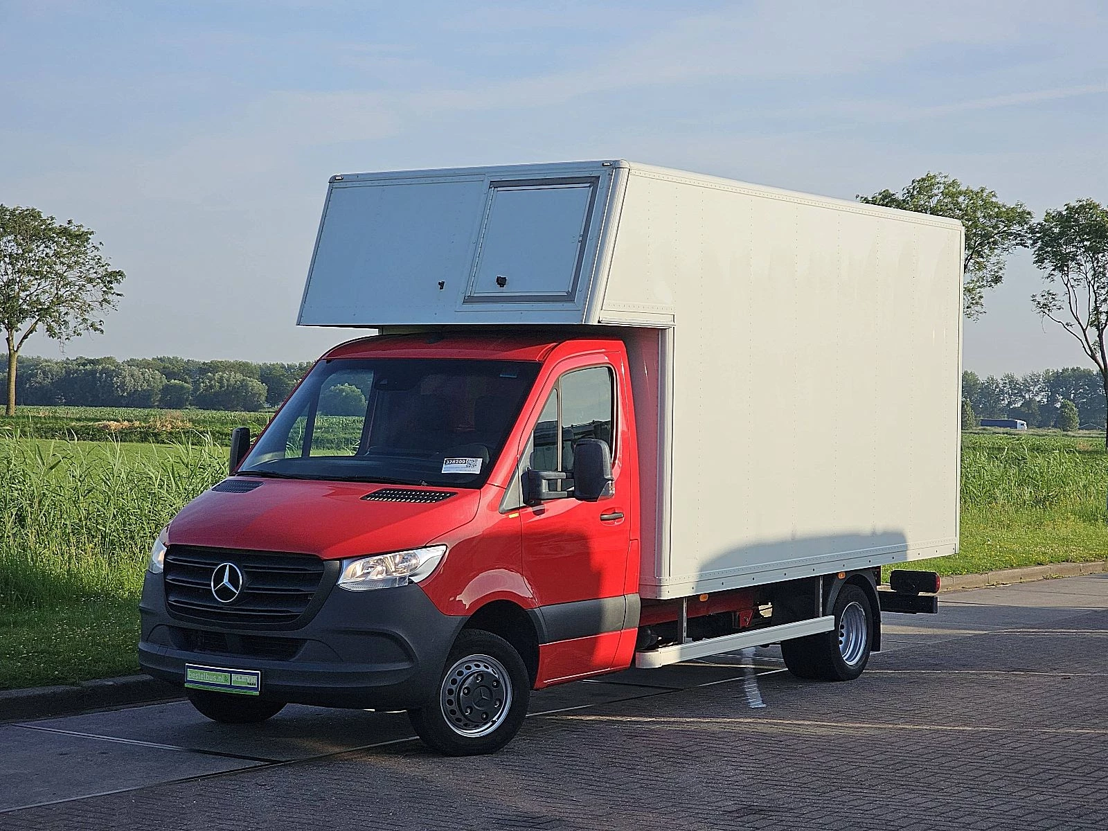 Mercedes-Benz Sprinter 2023 - 515 image 2