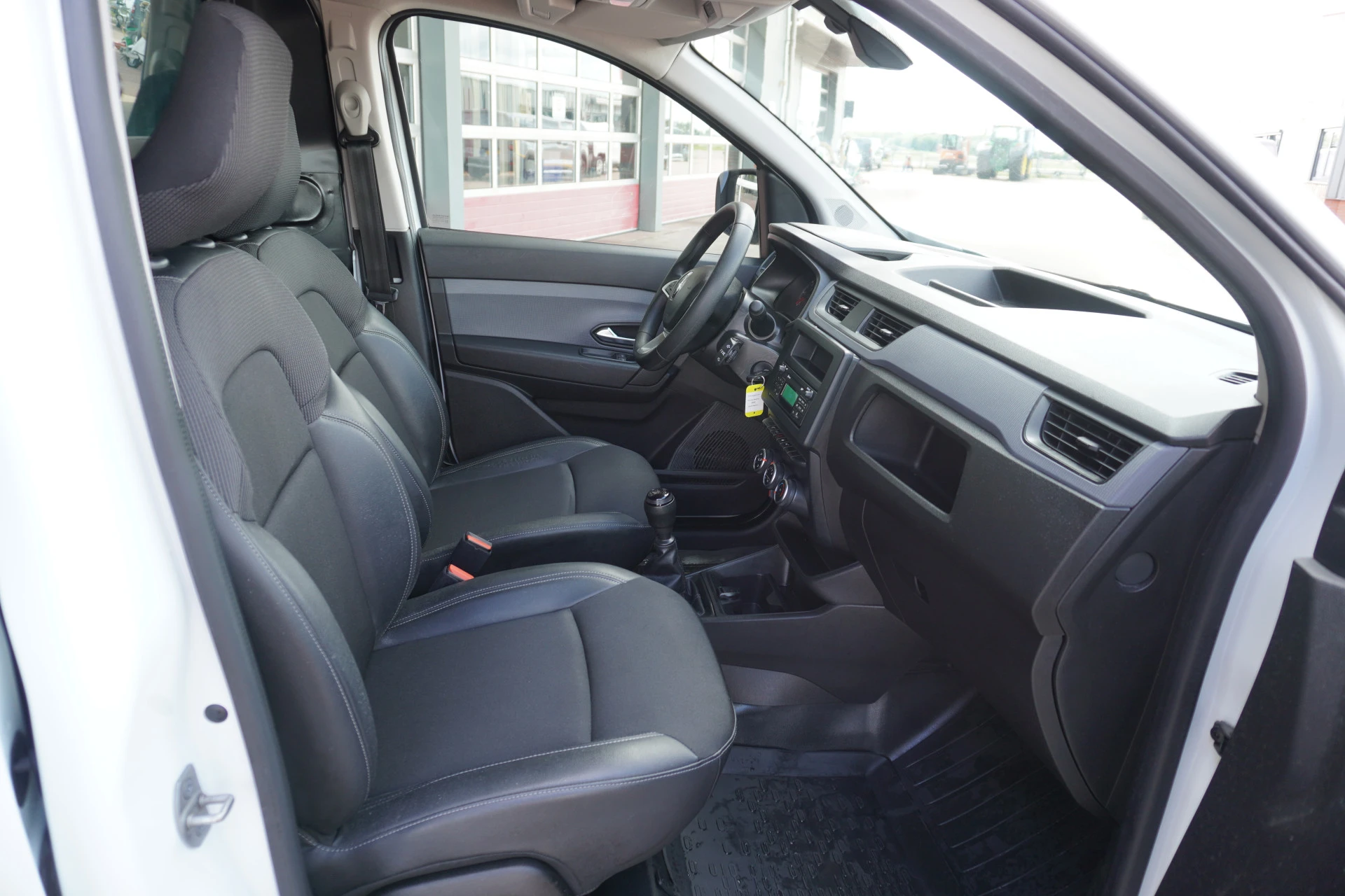 Renault Express 2022 - dCi 75 PK Comfort afbeelding 13
