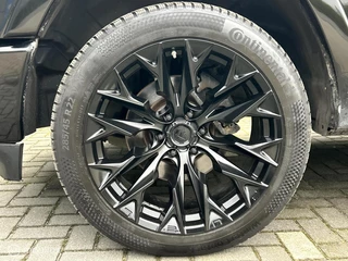 Dodge Ram 1500 2018 - 4X4 5.7 V8 4x4 Crew Cab Laramie black out lpg imagem 8