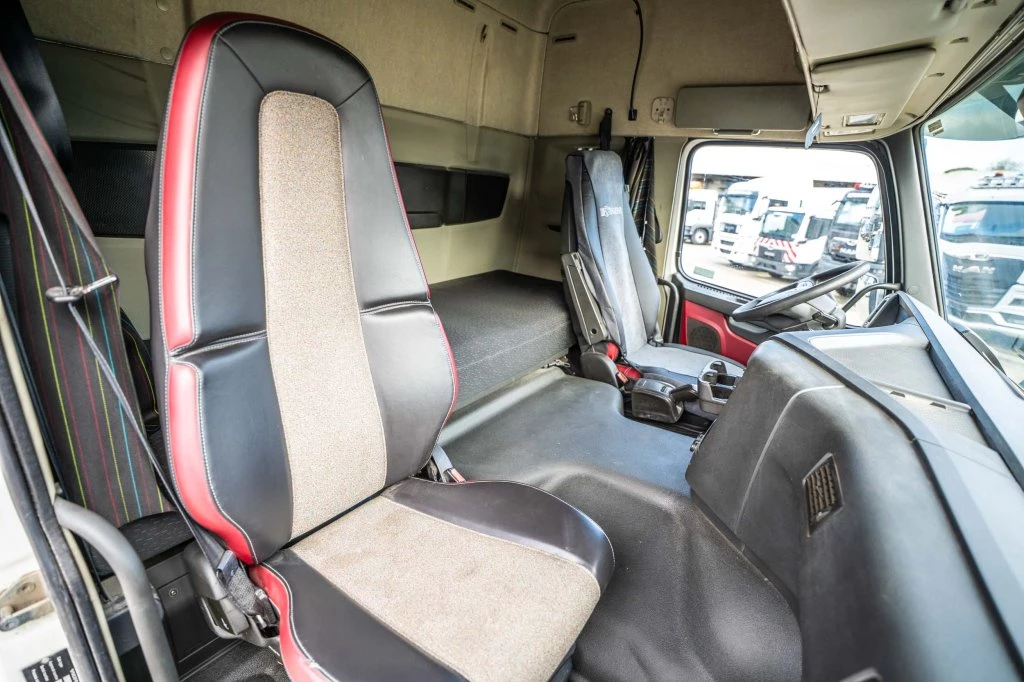 Volvo 2016 - FMX 460 GLOB + HYDR immagine 12