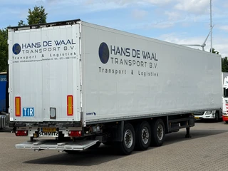Schmitz Cargobull SKO24 2010 - Closed Box / Rotos-Disc / Laadklep for sale