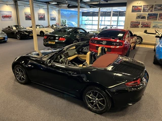 Mazda MX-5 2018 - ND Roadster 1.5 SkyActiv-G 131PK Sakura Limited Bose Leder PDC afbeelding 11