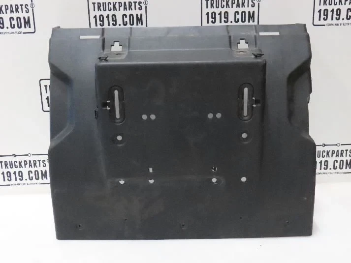 Volvo - 22087698 Spatbord Bild 1