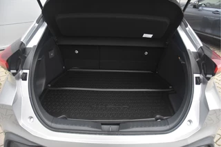 Toyota C-HR 2025 - 2.0 Plug-in Hybrid 220 Dynamic immagine 22