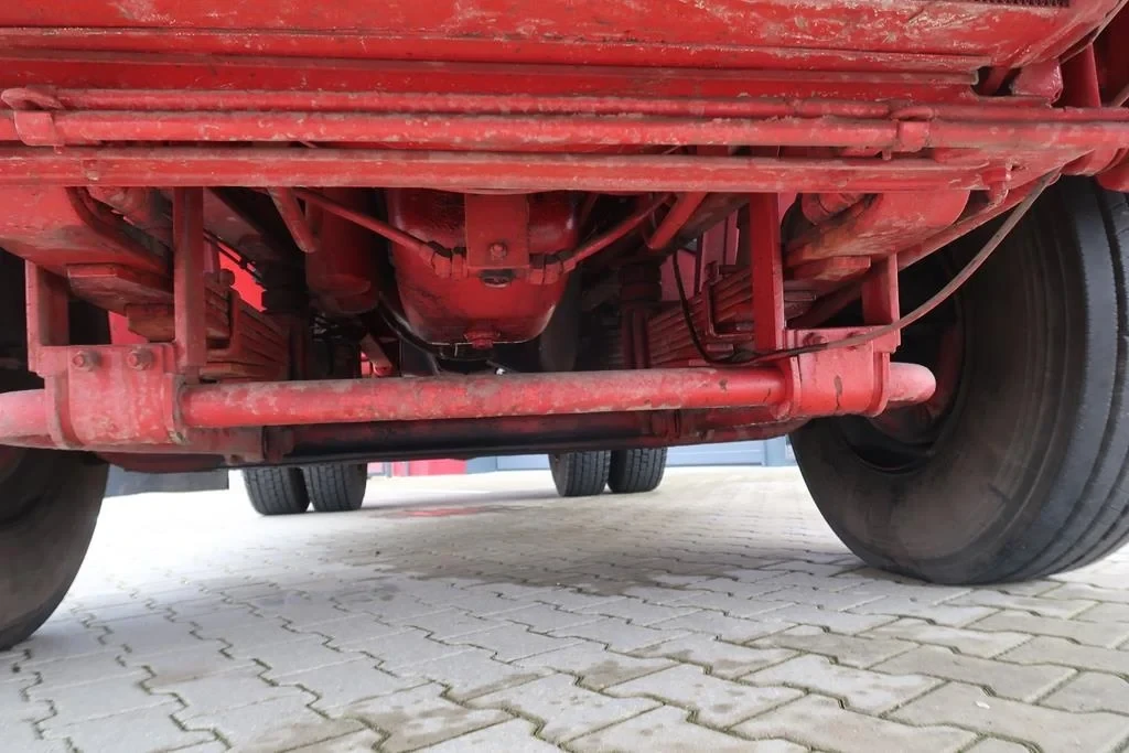 Volvo F 7 1982 - F 720 - 1982 - 3 sides tipping - rear crane - Oldtimer afbeelding 18