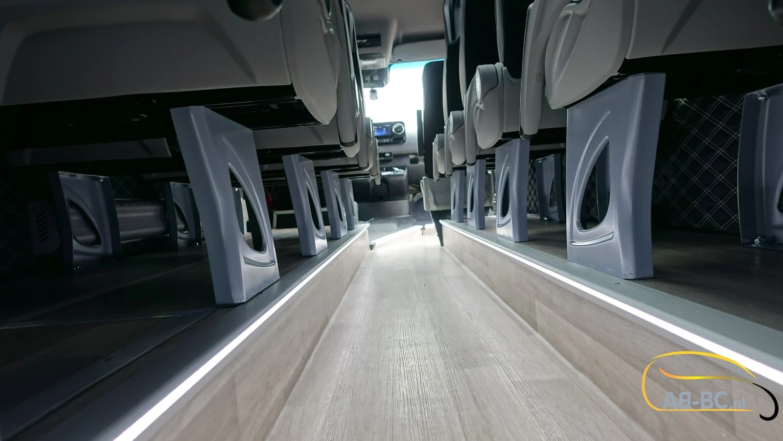 Mercedes-Benz Sprinter 2026 - Aveuro 519 CDI 21 seats EURO 6 obrázek 87