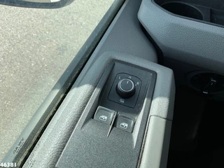 Volkswagen Crafter 2020 - E-Crafter 100% Elektrisch 9 persoon + 2 rolstoelvervoer obrazek 14