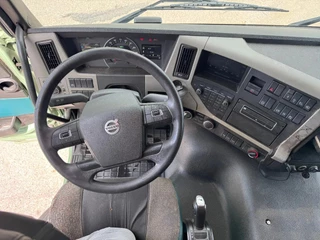 Volvo FM 420 2019 - 4X2 - DIESEL & LNG GAS image 13