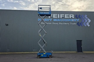 Genie 2013 - GS1932 Electric, Working Height 7.8 m, 227kg Capac image 3 miniature