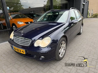 Mercedes-Benz C-Class 2006 - Combi 230 Classic / kombi zdjecie 2