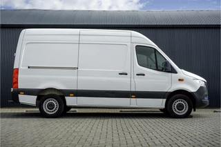 Mercedes-Benz Sprinter 2023 - **317 CDI L2H2 | Mbux | Camera | CarPlay | Navigatie | Cruise | Climate | PDC | Euro 6** afbeelding 6