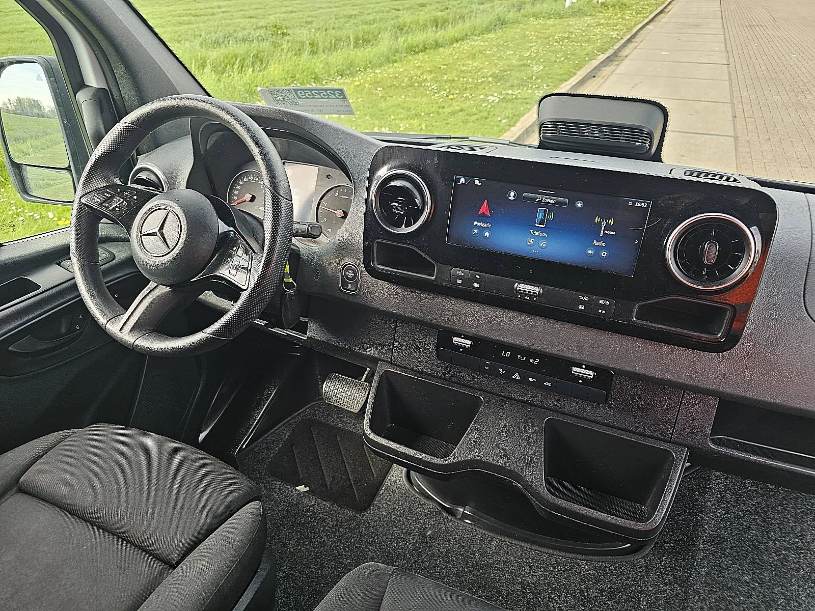 Mercedes-Benz Sprinter 2024 - 317 obrázek 8