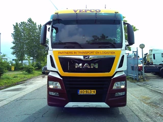 MAN TGX 2018 - 18-420 XL NL TRUCK image 2
