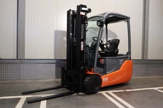 Toyota 2010 - 8 FBET 16 te koop