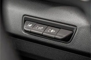 Renault Trafic 2022 - 2.0 dCi 110 L2H1 | 1e Eigenaar | LED | Camera | Cruise | PDC | Airco image 25
