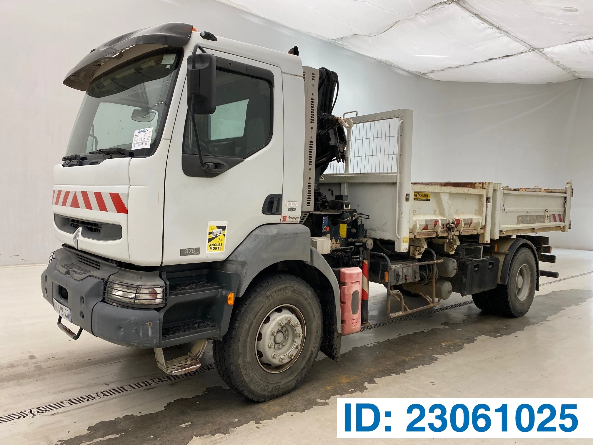 Renault 2006 - Kerax 370 DCi afbeelding 1