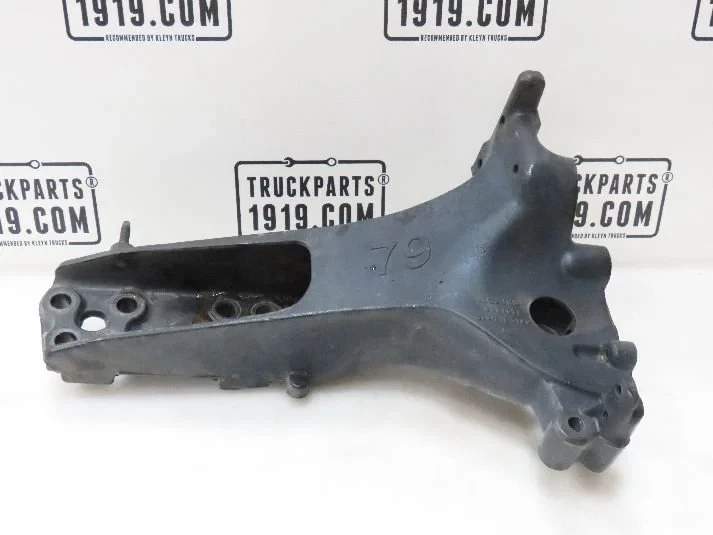 Scania - 2351679 Chassis steun Re. immagine 1