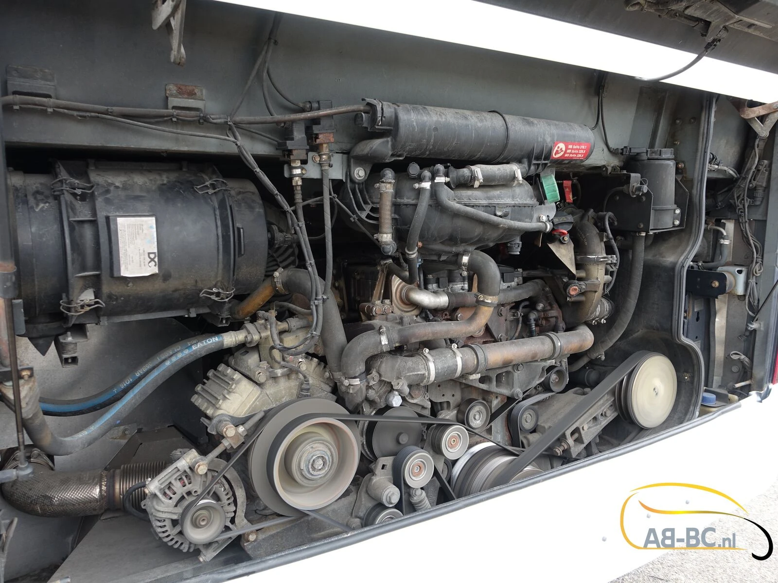 Mercedes-Benz Intouro 49 Seats Liftbus EURO 6 2016 image 16