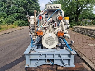 Deutz TBD 620 V16 1997 image 3 thumbnail