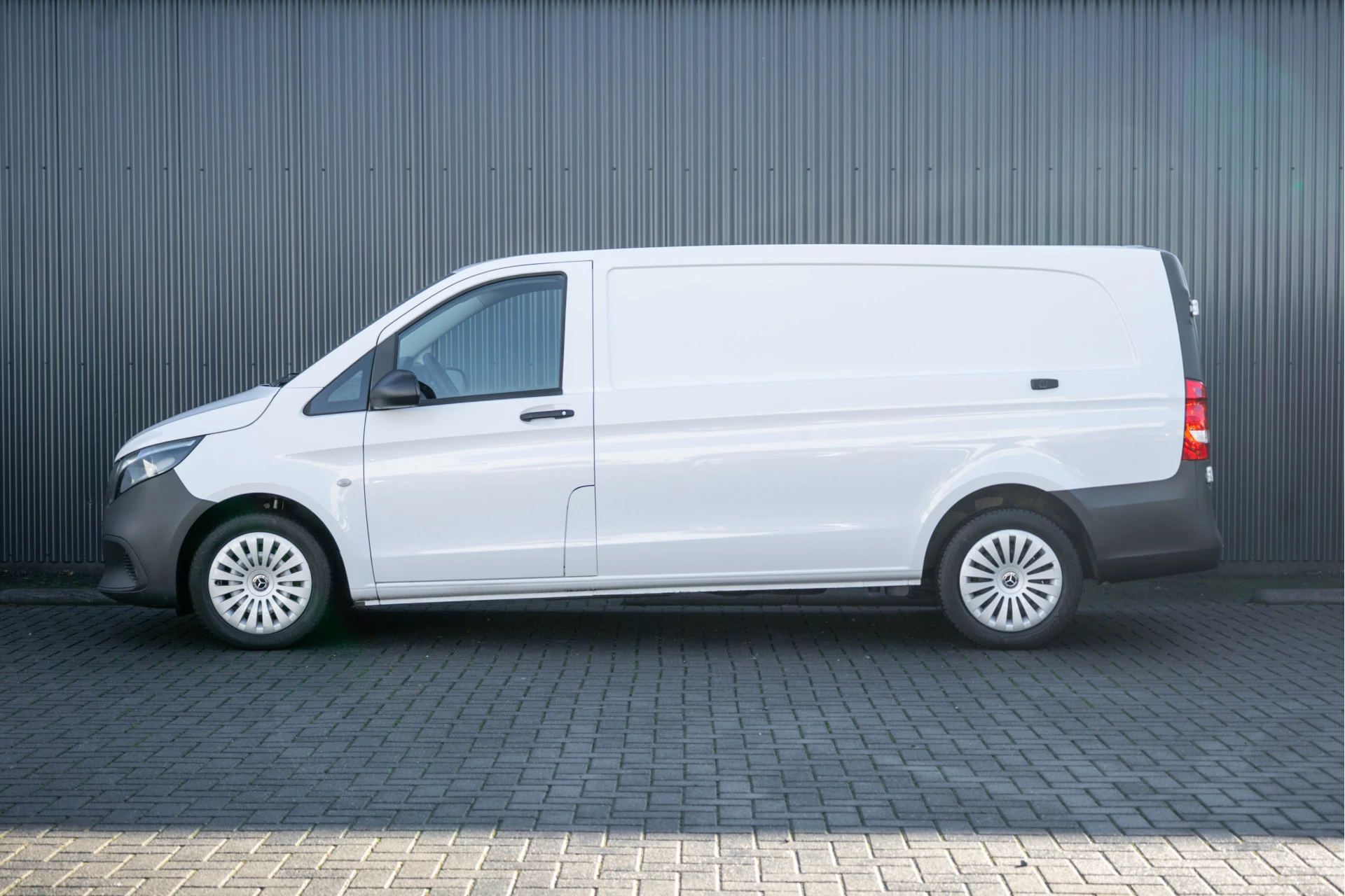 Mercedes-Benz Vito 2024 - 116 CDI L3 Pro | Facelift | 160 PK | Automaat | Mbux | Navi | Camera | Cruise | Carplay obrázek 5