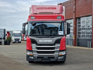 Scania G 2018 - G450 NGS 6x2*4 BDF - Retarder - Loadlift - Full air - Steering axle + Trailer & Boxes afbeelding 2 miniatuur