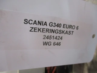 Scania - 2451424 Zekering kast G340 Euro 6 imagem 3 miniatura