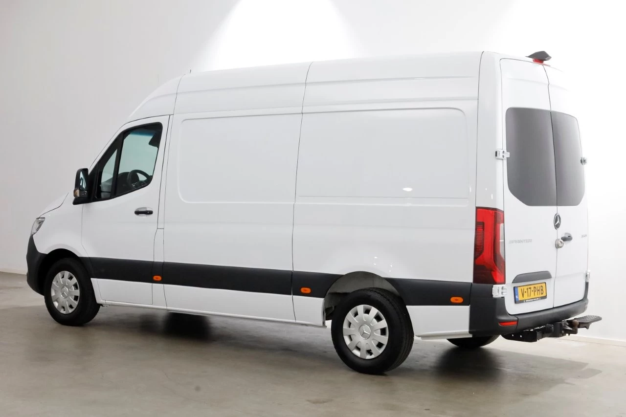 Mercedes-Benz Sprinter 2019 - 319 CDI 3.0 V6 190pk E6 L2H2 7G Automaat LED/Camera/Trekhaak 3500kg 02-2019 Bild 9