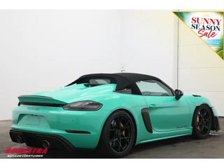 Porsche 718 2024 - Spyder RS Weissach PCCB Chrono Lift PTS 227 Lightergreen afbeelding 3 miniatuur