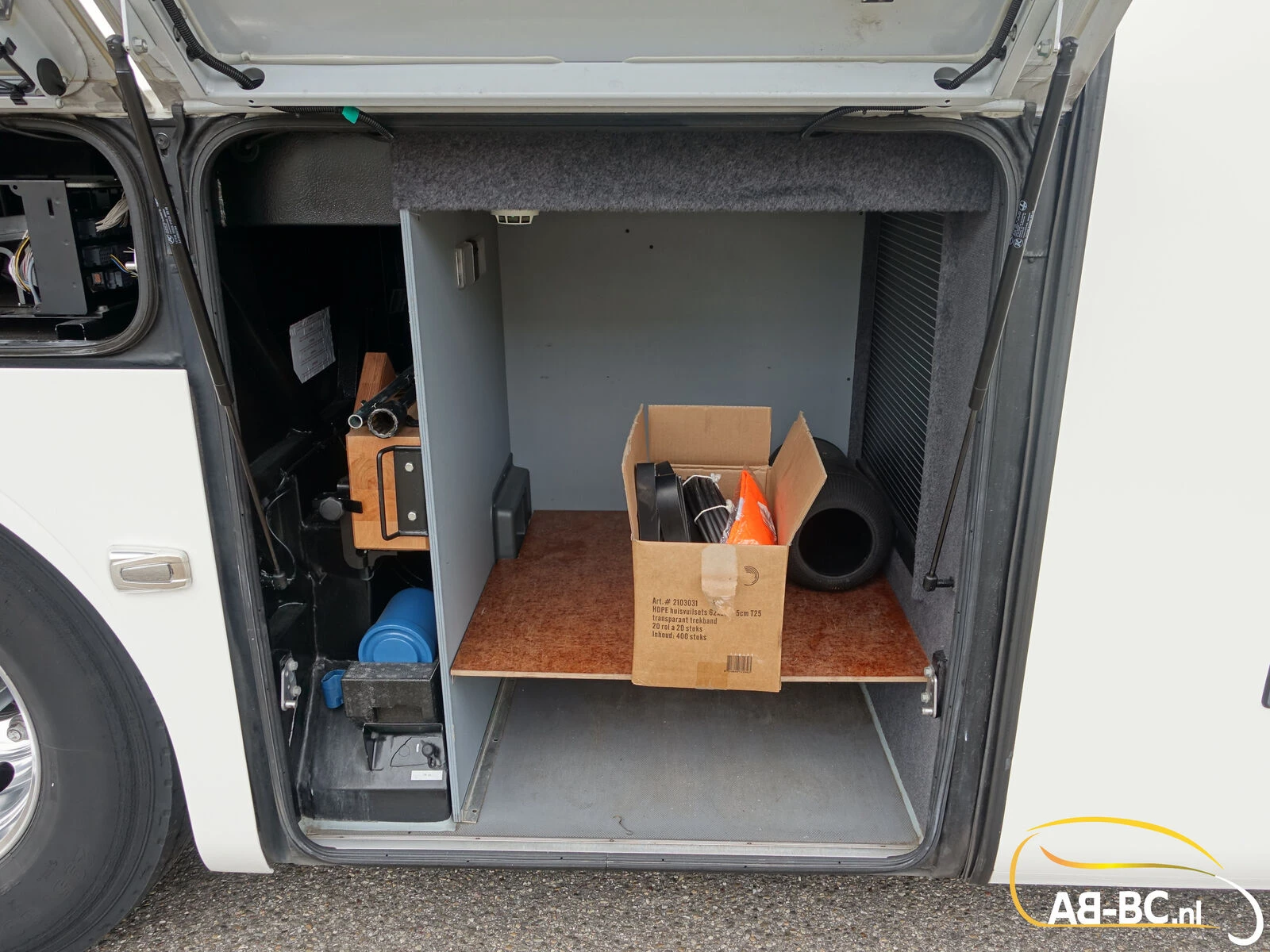 Mercedes-Benz Tourismo RHD 2023 afbeelding 40