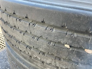 Bridgestone N/A - V-STEEL 275/80R22.5 SET bild 2