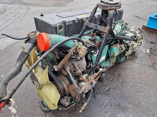 Volvo D12A380/1850 EC96 image 3 thumbnail