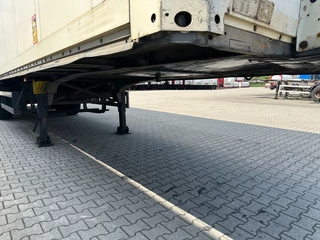 Schmitz Cargobull N/A 2008 - SKO24 / SAF DISC / 2x LIFTAXLE / GALVANIZED / NL-TRAILER image 23