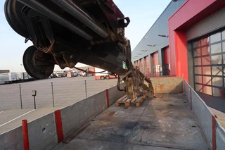 Scania R 1989 - R143-420 V8 Hiab 330-5 - JIB 90 imagen 30
