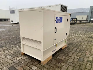 FG Wilson 2026 - P13.5-6 - 13.5 kVA Genset - DPX-16000 imagen 3 miniatura