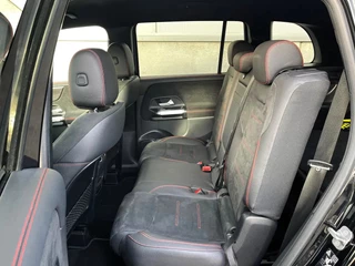 Mercedes-Benz GLB 2024 - 180*AMG-line*Nightpakket*7 personen*Navigatie изображение 8