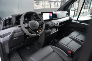 Renault Master 2026 - E-Tech T35 L3H2 Advance long range 87 kWh 143pk - Navi - Betimmering - Stoelverwarming - Camera - 270GR Deuren - 360 Parkeersensoren - Rijklaar image 2 thumbnail