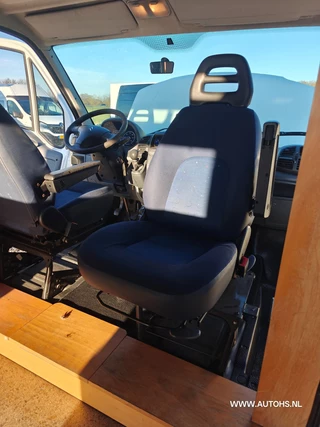 Citroën Jumper 2003 - Camper , Draaistoelen , trekhaak , Luifel. bild 27