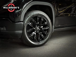 GMC Sierra 2024 - Denali 6.2L V8 bild 4