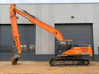 Doosan DX225LC-7 Long Reach 15.4 m 2022 - N/A image 1