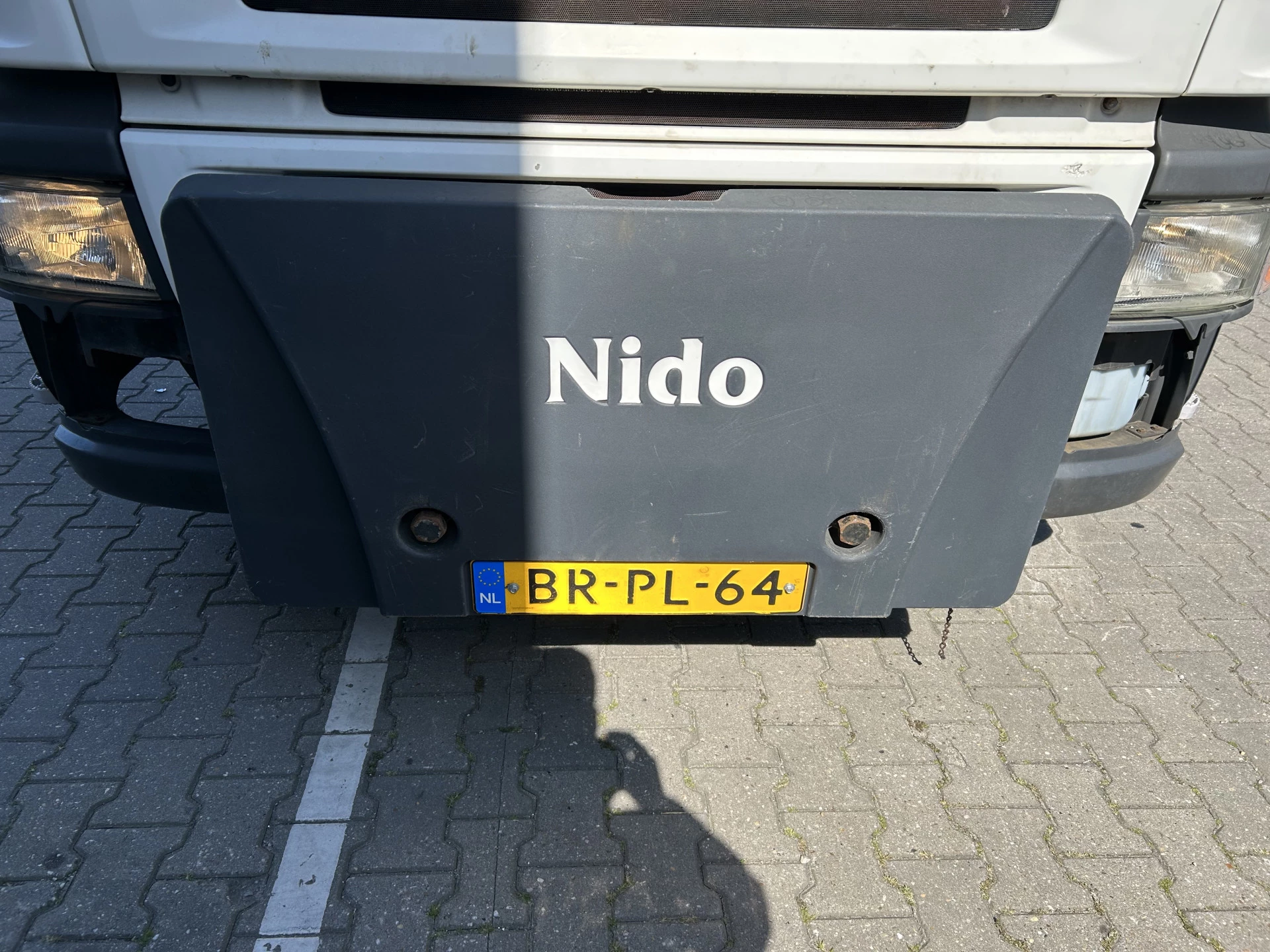 Scania P 2005 - 230 Euro 3 / Nido Salt Spreader - Salz Streuer 5 m3 zdjęcie 14
