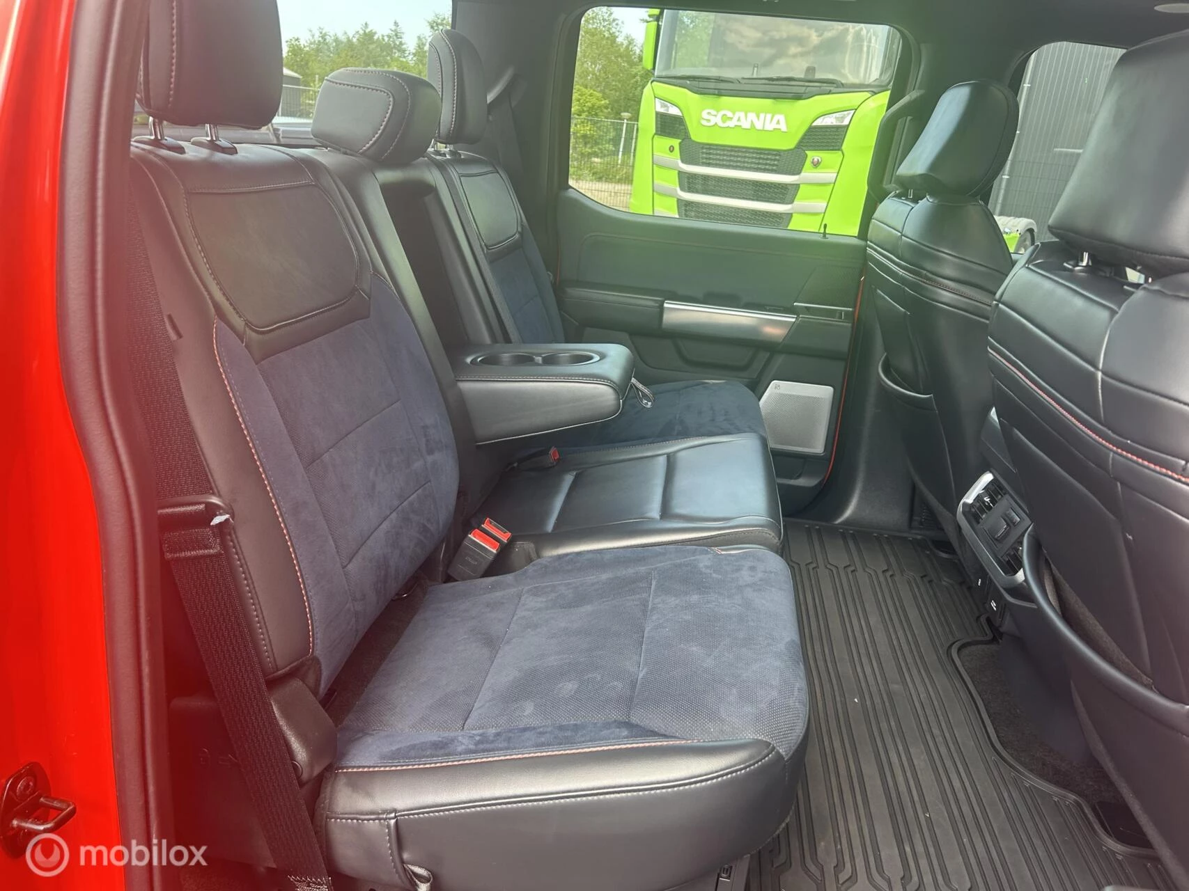 Ford F-150 2024 - USA Raptor image 17