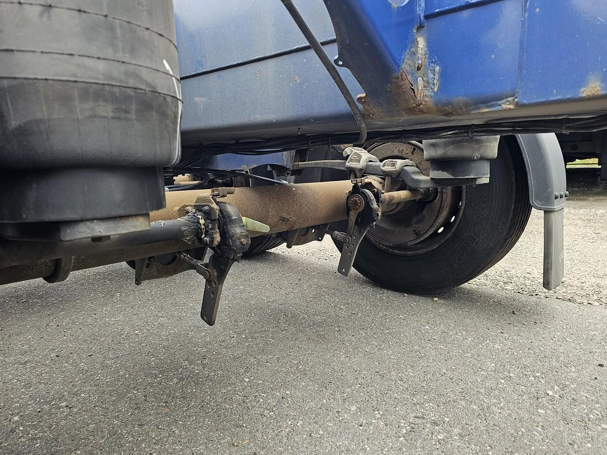 D-TEC VCC-01 / 45 FOOT CONTAINER CHASSIS / VALKX AXLES. 2015 image 22