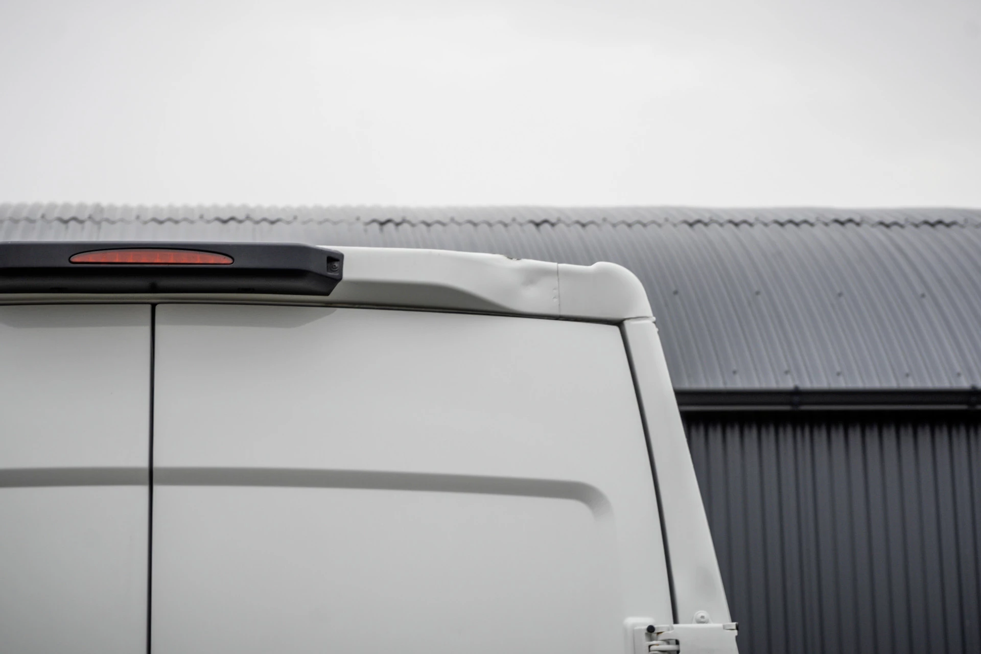 Iveco Daily 2021 - **35S14V 2.3 L2H2 | Automaat | Euro 6 | Cruise | Climate | 3500 KG Trekgewicht | Trekhaak** image 26