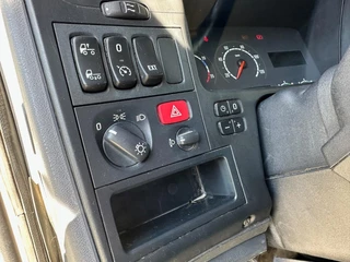 Scania P 2006 - 230 obrazek 31