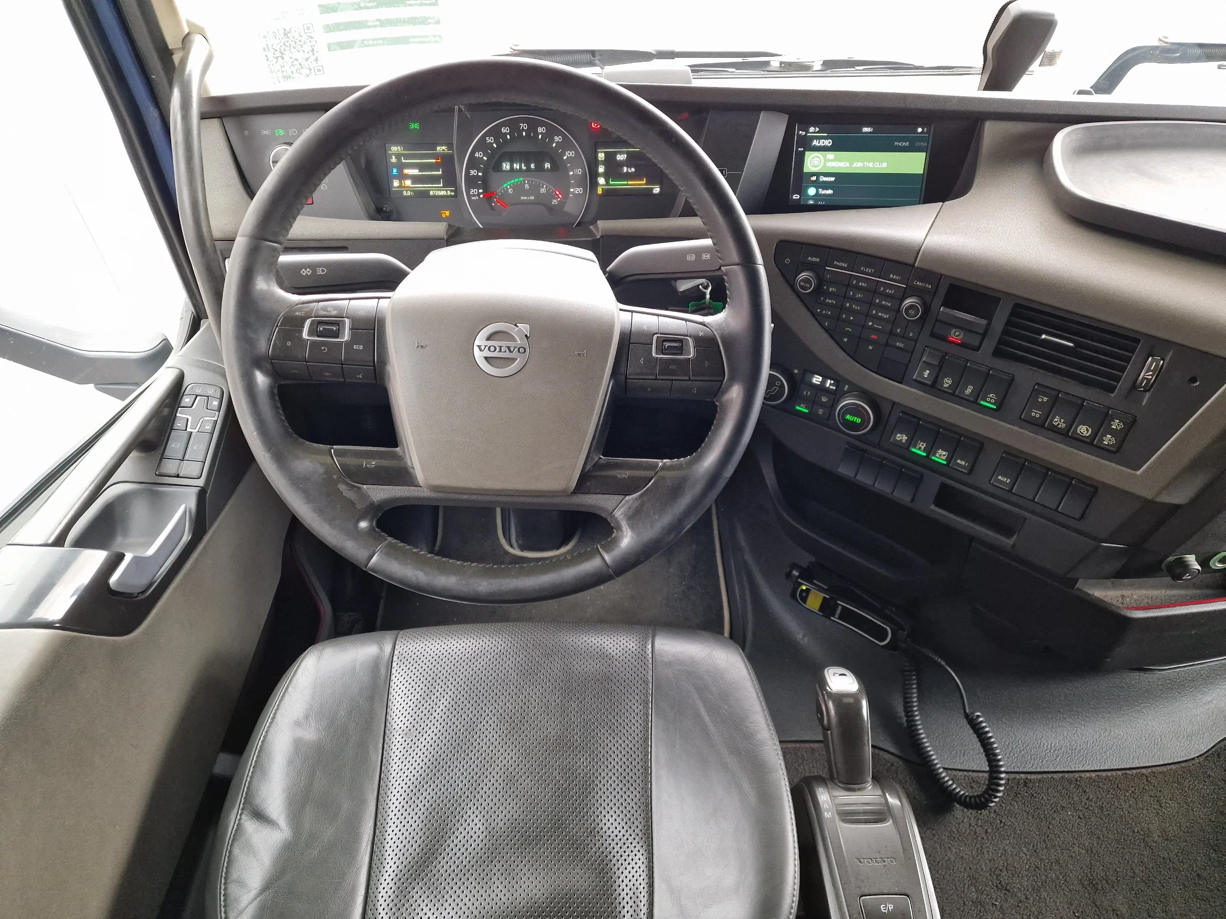 Volvo FH 2019 - 13.460 6X2 - full air - WB600 - Leather seats - side opening изображение 21