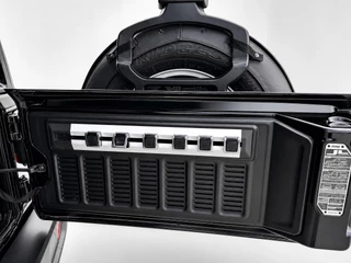 Jeep Wrangler 2022 - Unlimited 4xe plug-in 380 Sahara obrazek 15