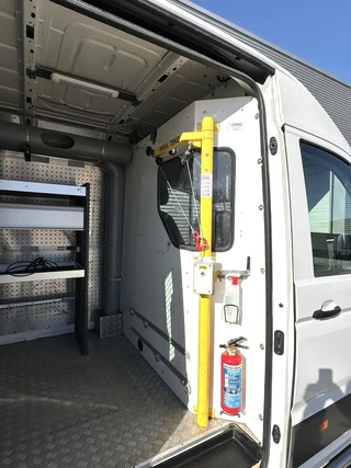 Volkswagen Crafter 2019 - 35 2.0 TDI L2H2 Highline Navi|Trekhaak|Cruise image 6