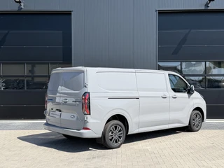 Ford E-Transit Custom 2026 - 340 L2H1 Limited 71kWh 218pk - 370KM WLTP - AGR Bestuurdersstoel - ACC - B&O - Navi - Stoel/Stuurverwarming - 360 Camera - Blindspot - Rijklaar afbeelding 2 miniatuur